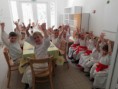 /album/a24-5-2019-nasim-folklornym-pasmom-sme-potesili-klientov-z-domova-socialnych-sluzieb-v-pezinku/img-20190524-105827-jpg/