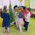 /album/11-12-2023-mici-a-mnau-strateny-darcek-divadielko/20231211-101120-jpg/